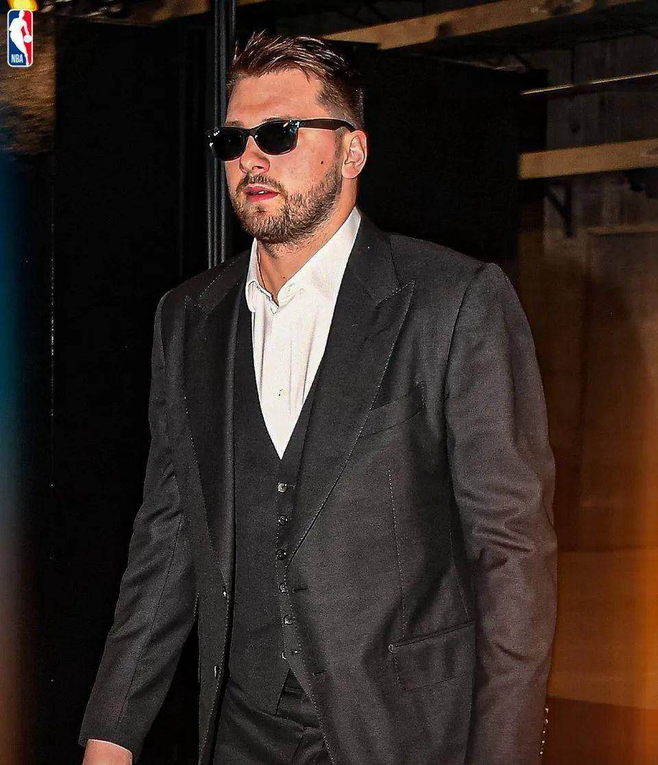 澳大利亚男篮强势魔术,东契奇惊艳世界 澳大利亚男篮强势魔术,东契奇惊艳世界