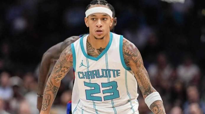 黄蜂队后卫球员得分稳定帮助球队胜利 黄蜂队后卫球员得分稳定帮助球队胜利