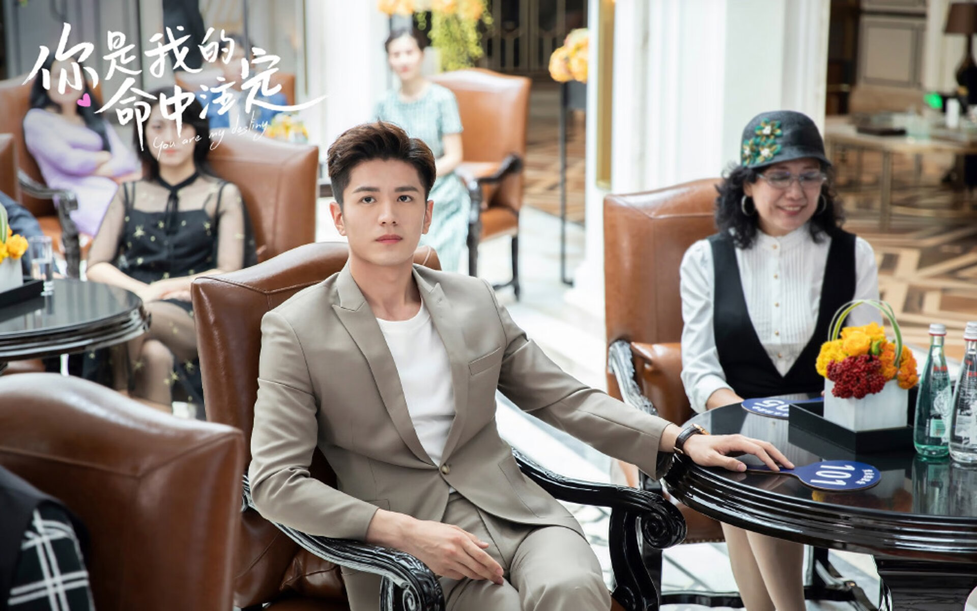 熊猫体育官方网站-翱翔的雄鹰，恩比德统治级表现助76人击退开拓者